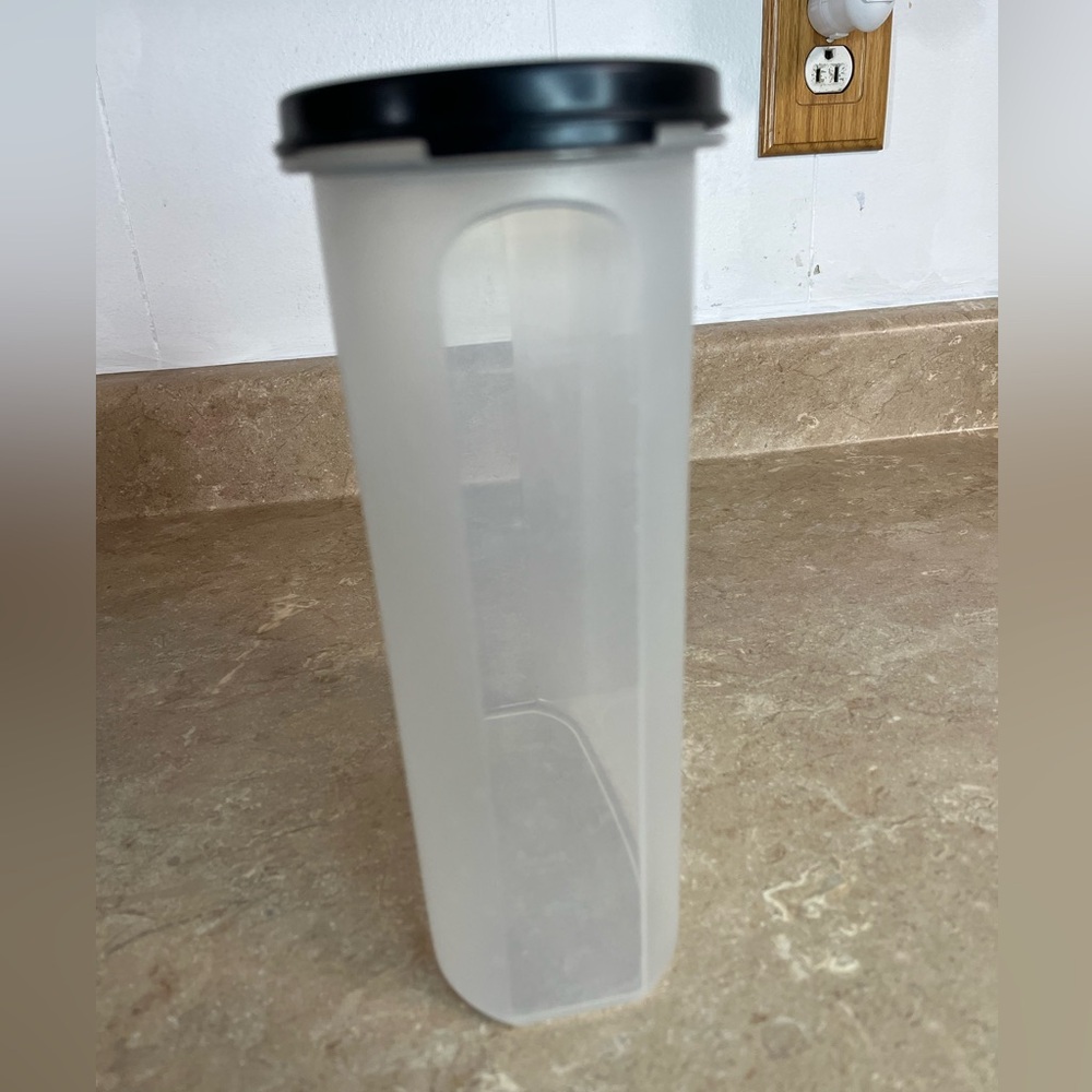 Tupperware Modular Mate #4 - Picture 2 of 5